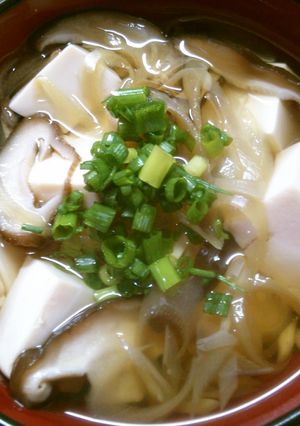 簡単！　豆腐　みょうが　椎茸の　お吸い物-レシピのメイン写真