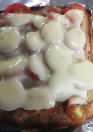 プチトマトとツナマヨの厚切りトースト-レシピのメイン写真