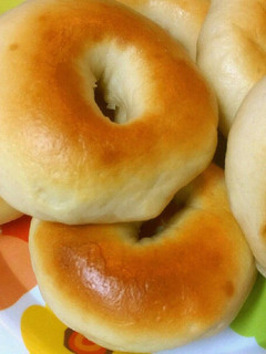 ココナッツオイルでもっちり米粉ベーグル♪-レシピのメイン写真