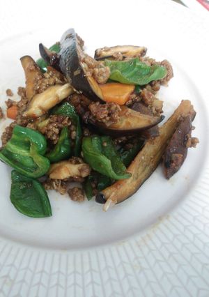 もりもり野菜とひき肉のピリ辛中華炒め-レシピのメイン写真