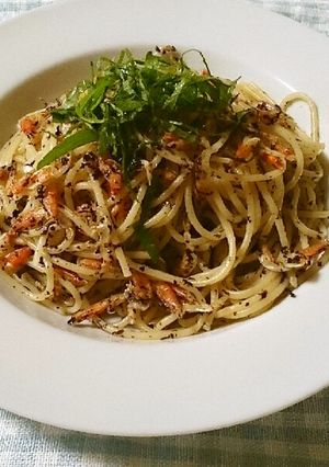 【桜海老・ゆかり・塩昆布の混ぜパスタ♪】-レシピのメイン写真