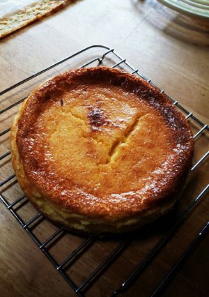 ﾐｷｻｰで混ぜて焼くだけﾁｰｽﾞｹｰｷ！-レシピのメイン写真