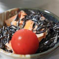 รูปของ ●ひじきとにんじんのごまマヨサラダ