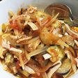 野菜とハムのヘルシーなトマトパスタ!