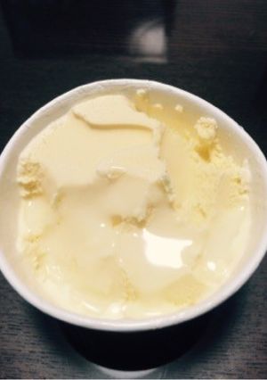 バニラアイスの食べ方-レシピのメイン写真