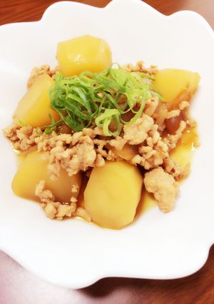 ＊鶏ミンチで肉じゃが＊-レシピのメイン写真