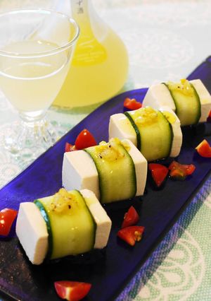 塩麹漬豆腐と塩レモンの一口おつまみ-レシピのメイン写真