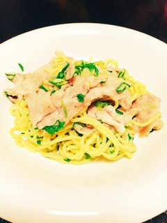 夏休みのお昼に!ある物簡単塩焼きそば-レシピのメイン写真