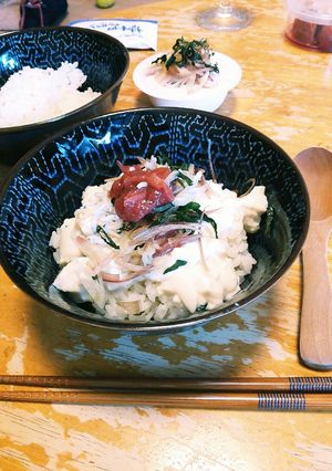 優しく爽やか♪梅干しらす冷奴乗せごはん♪-レシピのメイン写真