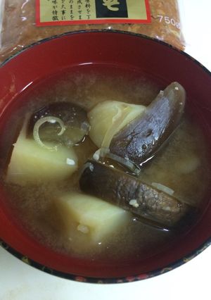 水ナス、じゃがいも、茗荷の味噌汁-レシピのメイン写真