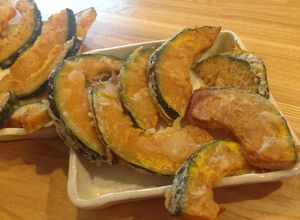 薄い衣・塩味付き かぼちゃの天ぷら-レシピのメイン写真