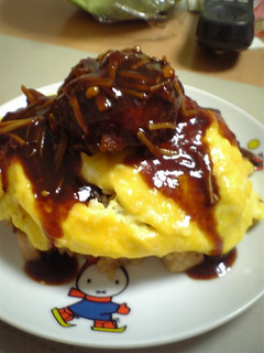 ハンバーグソースでオムライス-レシピのメイン写真