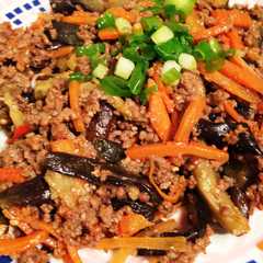 簡単！ご飯が進む茄子と挽肉の辛味噌炒め-レシピのメイン写真
