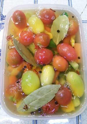 プチトマト入りカラフル野菜のピクルス-レシピのメイン写真