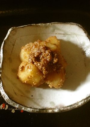 煮物苦手な人もOKなんちゃって胡麻ジャガ-レシピのメイン写真