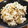 香味のパンチが効いたカリカリじゃこご飯