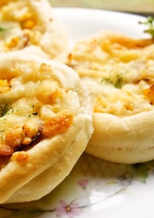 子供が大満足して食べる！滅茶ウマ玉葱パン-レシピのメイン写真