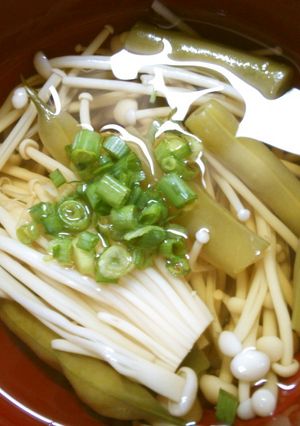 簡単！　いんげんと　えのきの　お吸い物♫-レシピのメイン写真