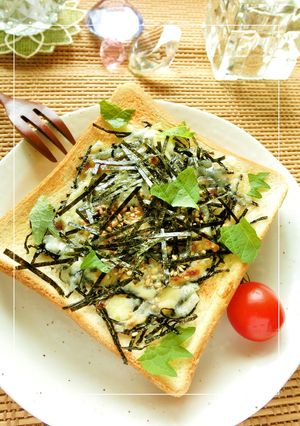 紫蘇わさび香る❀海苔＊胡麻トースト-レシピのメイン写真