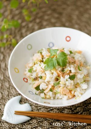 レモンで爽やか♪鮭と三つ葉の混ぜごはん-レシピのメイン写真