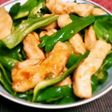 鶏ムネ肉とピーマンの炒めもの