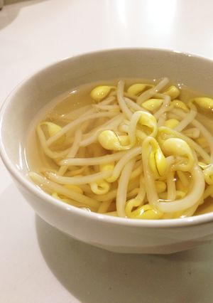 ☆韓国家庭料理☆本場の味・豆もやしスープ-レシピのメイン写真