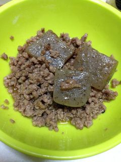 おつまみや丼物に♪ひき肉こんにゃく甘辛煮-レシピのメイン写真