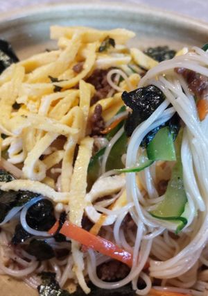 旨みがたっぷり☆辛くない素麺のピビン麺-レシピのメイン写真
