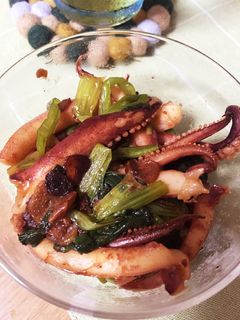 するめいかと小松菜にんにくバター醤油炒め-レシピのメイン写真
