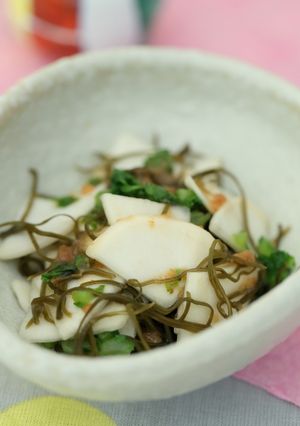 かぶと刻み昆布の酸味きかせた梅肉和え-レシピのメイン写真