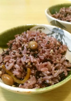 ヒジキと煮豆の炊き込みご飯-レシピのメイン写真