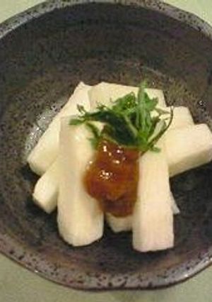 山芋の梅肉和え-レシピのメイン写真