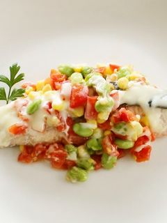 夏野菜アレンジ!鮭の枝豆チーズ蒸し-レシピのメイン写真
