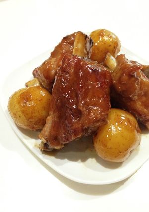 新ジャガとスペアリブのトロトロ甘辛煮-レシピのメイン写真