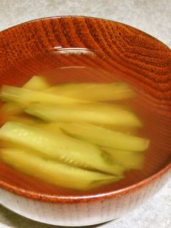 温でも冷でも! きゅうりのお吸い物-レシピのメイン写真