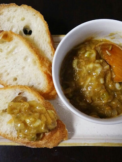 シーチキンカレー☆バケットを添えて-レシピのメイン写真