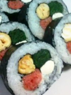 サーモンとクリームチーズの太巻き-レシピのメイン写真