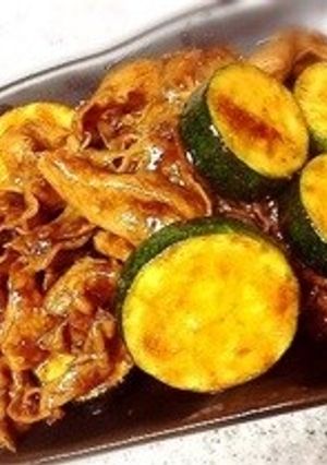 ズッキーニと豚肉の味噌炒め-レシピのメイン写真