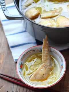 手羽先とキャベツの煮込み塩スープ♪-レシピのメイン写真