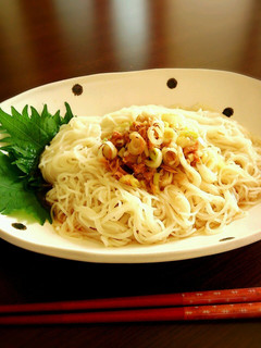 冷やし中華のタレで!ツナと葱のそうめん-レシピのメイン写真