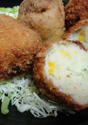 ポテサラリメイク!満腹肉巻きコロッケ✩-レシピのメイン写真