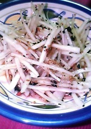 いつもの大根サラダに一手間かけて♪-レシピのメイン写真