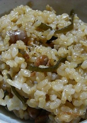 玄米でうまうま炊き込みご飯-レシピのメイン写真