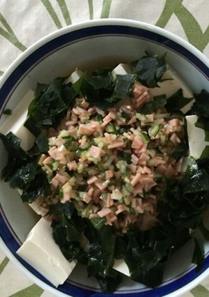 お豆腐の簡単ヘルシーサラダ-レシピのメイン写真