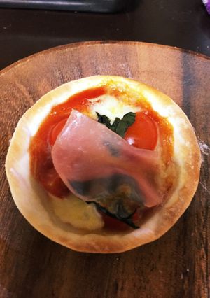 餃子の皮でミニピザ-レシピのメイン写真