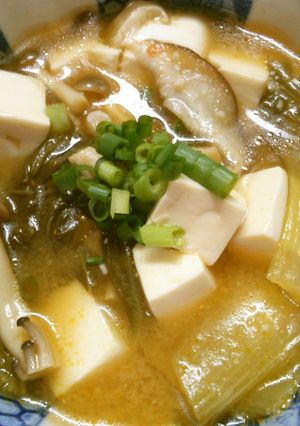 チンゲン菜と　豆腐の　ピリ辛味噌煮込み♪-レシピのメイン写真