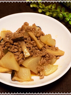 簡単おかず!大根とひき肉の旨辛とろ〜り煮-レシピのメイン写真