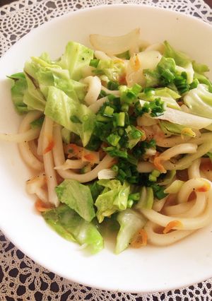 簡単★桜海老とレタスの塩焼きうどん-レシピのメイン写真