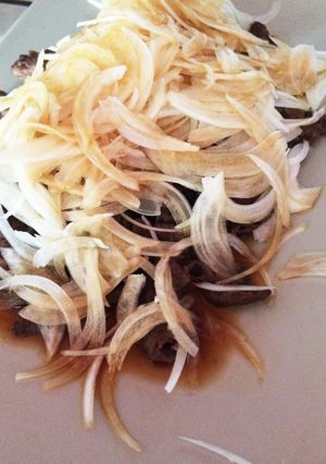 簡単！牛肉のタマネギたっぷりのせ-レシピのメイン写真