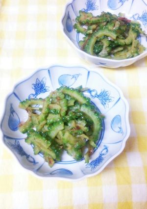 夏の簡単一品*ゴーヤのおかか醤油和え*-レシピのメイン写真